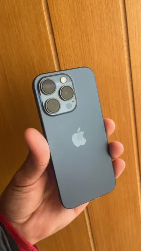 iPhone 15 Pro 256GB ? Azul titânio ? Todo Original