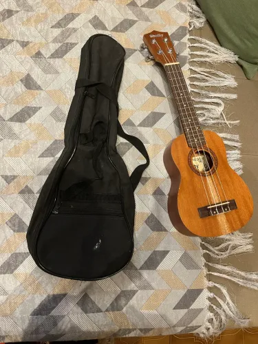 vendo ukulele