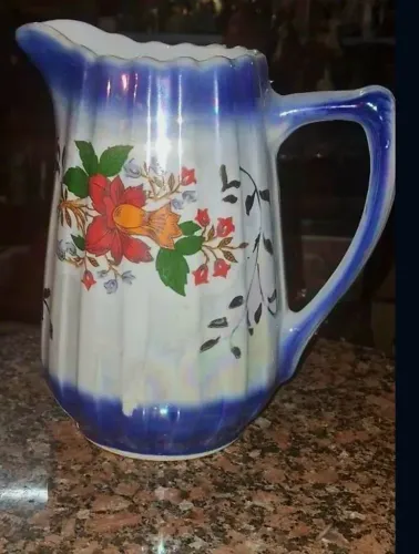 Jarra Antiga de flores anos 60 belíssima peça 