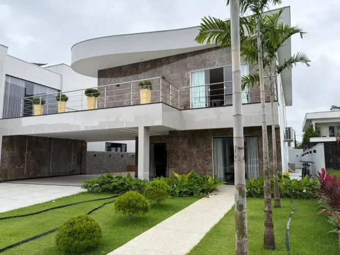 Casa de Alto Padrão à Venda no Condomínio Montenegro Boulevard | Porteira Fechada R$ 4.500
