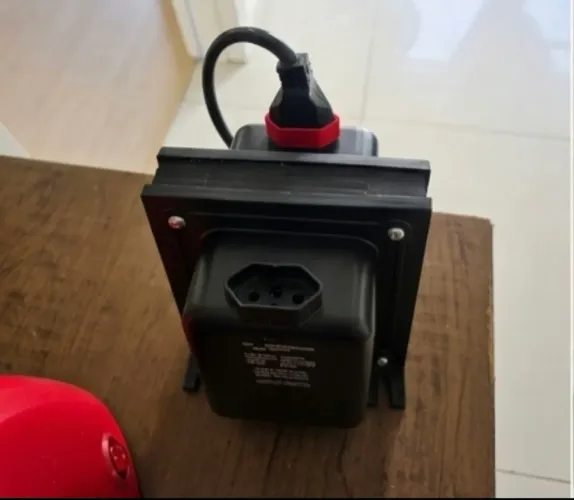 Transformador Force Line 3000VA Bivolt Seminovo 127V / 220V ou 220V / 127V