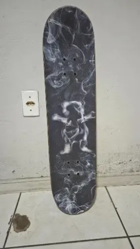 Skate Profissional Montado (Spitfire, Bones Reds, Independent/Everlong)
