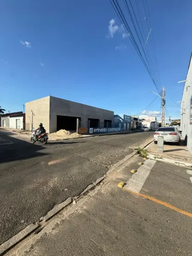 Pontos  comerciais  para alugar no Parque Ideal -Grande Dirceu, com 63,0 ou 190 m²,