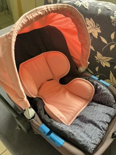 Bebê conforto burigotto