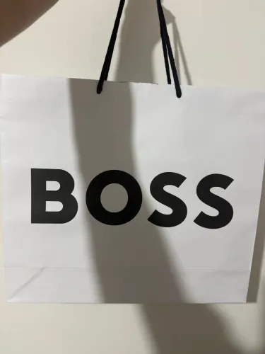 Sacola de papelão marca: Boss