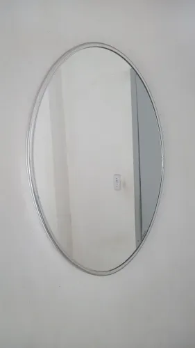 Espelho Oval de Parede com Moldura (Banheiro/Quarto) - No Estado