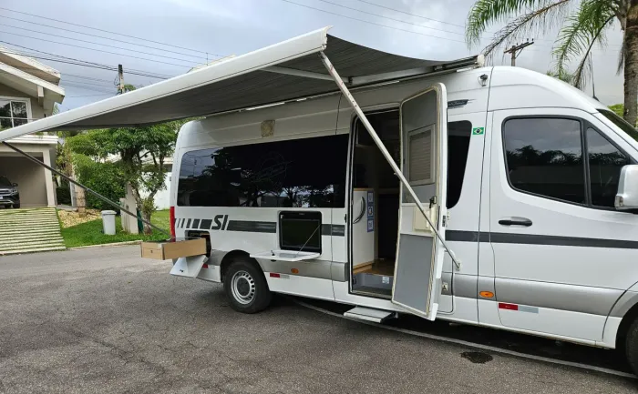 Mercedes-Benz Sprinter 416 Furgão Longo T.a. 2.2 Dies 2021