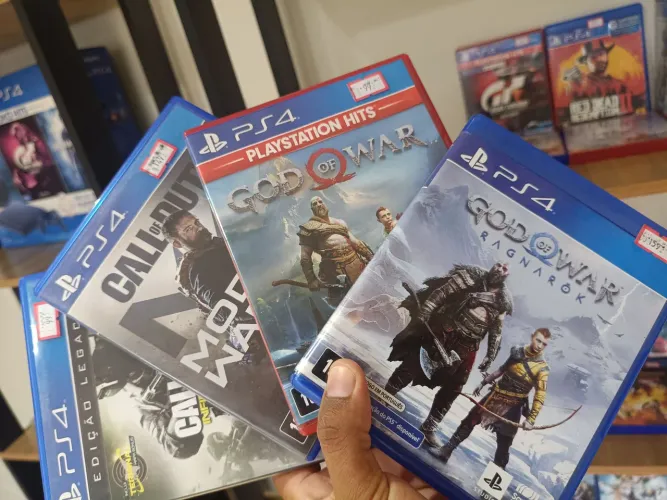 Call of duty / god of war / ps4 / ps5
