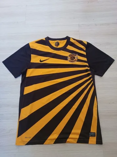 Camisas de futebol - Kaiser Chiefs