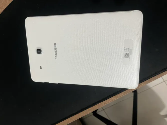 Tablet Samsung Galaxy Tab E (SM-T560)