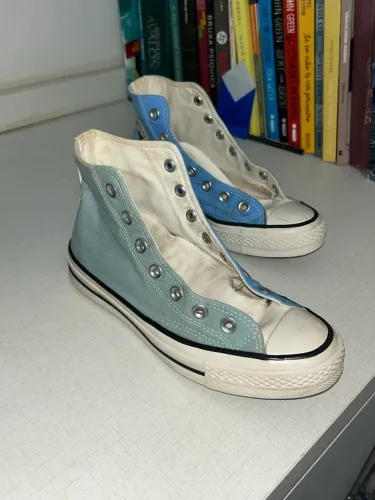 Tênis All Star - edição limitada duas cores