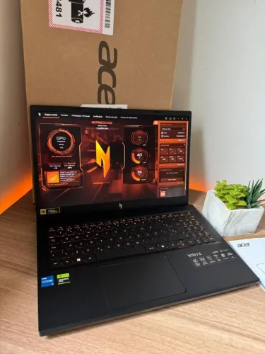 Notebook Gamer Acer V15 RTX 4050 DDR5 165Hz