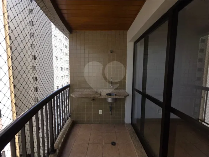 Apartamento com 4 quartos para locação em Santana - SP
