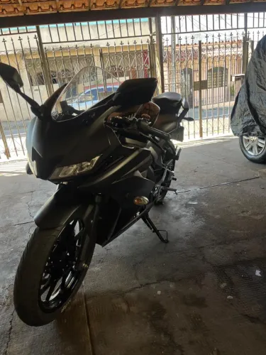 Yamaha r15