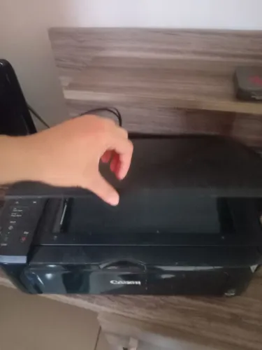 Máquina de Xerox e Scanner