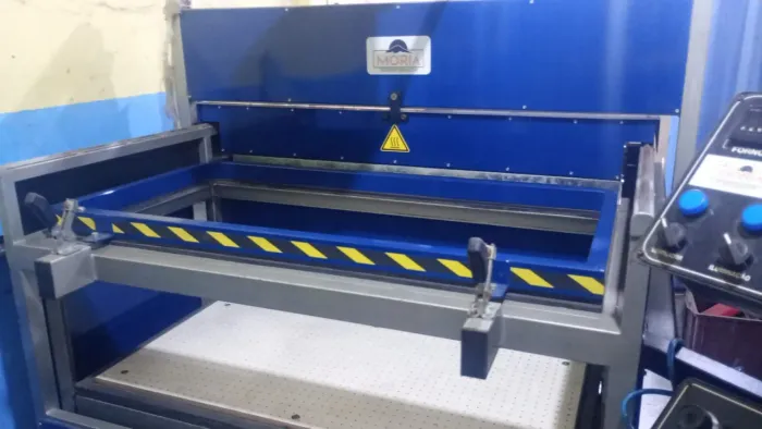 Vacuum forming