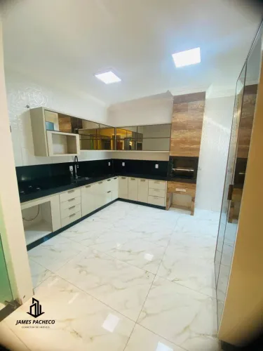 Casa Moderna com 3 Quartos e Acabamento de Alto Padrão - Região Noroeste