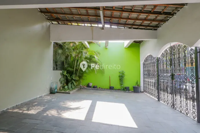Casa ampla e confortável com 3 suítes no miolo do Tatuapé