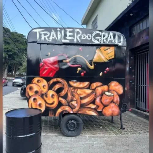Trailer a venda