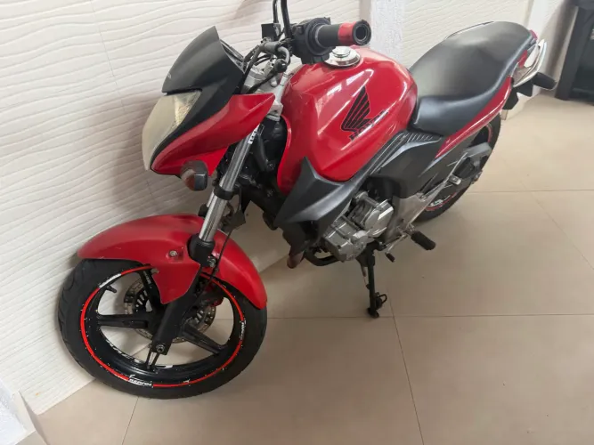 HONDA CB 300