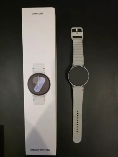 Samsung Watch 7 44m na caixa em excelente estado. Parcelo no Cartão