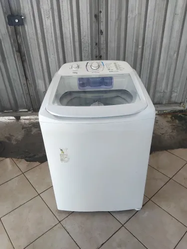 Máquina de lavar Electrolux 16kg 