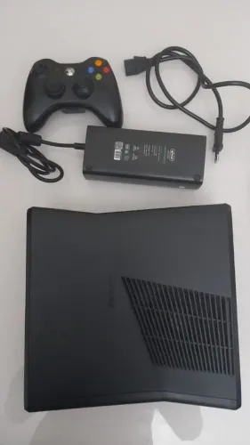 XBOX 360 RGH - CONTROLE ORIGINA, FONTE + 50 JOGOS