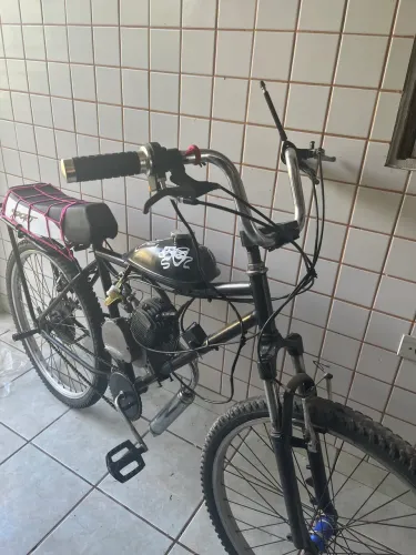Vende-se motorizada