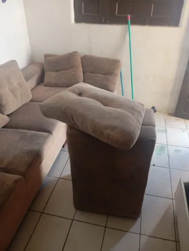 Sofá em L