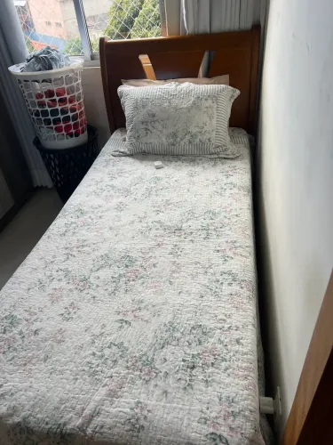 Cama solteiro sucupira