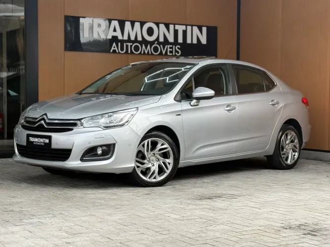 Citroen C4 Lounge Exclusive 1.6 Turbo 4P Aut. 2014