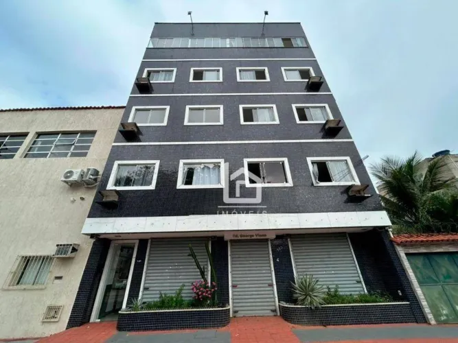 Galeria Comercial na Glória | 250m² em Frente à Pracinha Principal