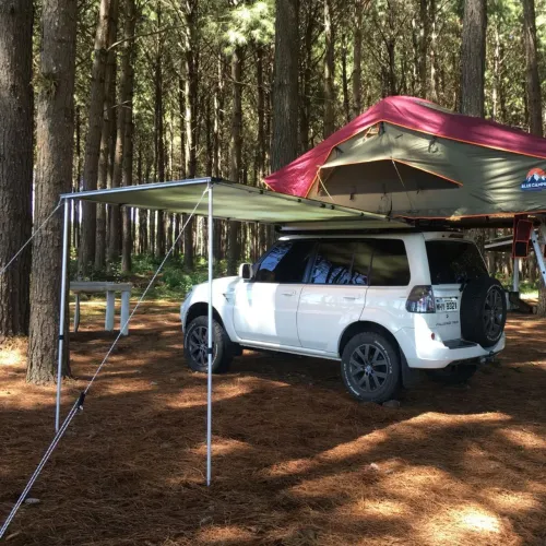 TOLDO LATERAL BLUE CAMPING IMPERMEÁVEL SEMI-NOVO 