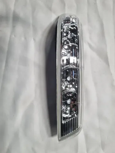Luz Pisca Seta Esquerda Hyundai Santa Fe 2011 