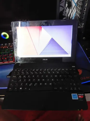Notbook com touch-screen