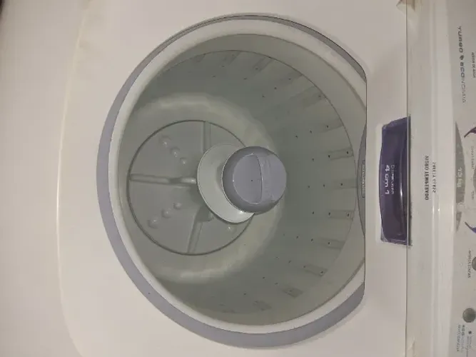Vendo maquina de lavar Electrolux bem novinha
