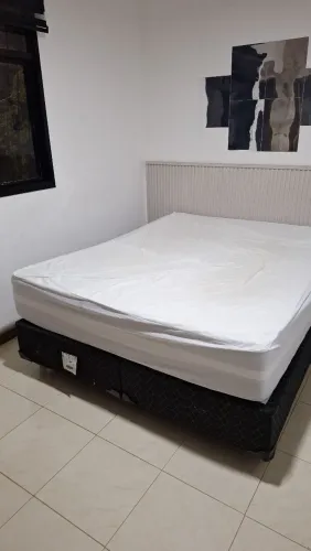 Cama box Queen