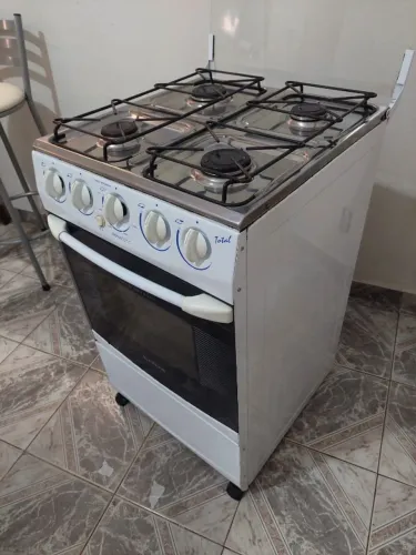 Fogão 4 Bocas Atlas Plus com acendimento automático