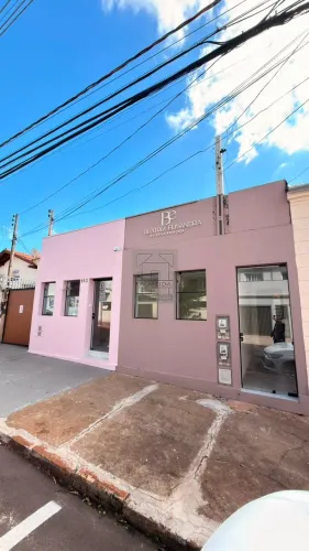Imóvel Residencial e Comercial à Venda Vila dos Lavradores, Botucatu/SP