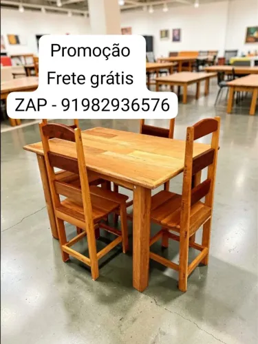 Mesa de jantar 4 cadeiras nova !