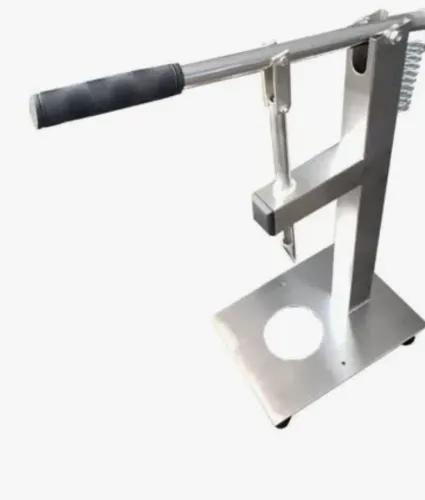 Máquina para furar coco verde e seco 