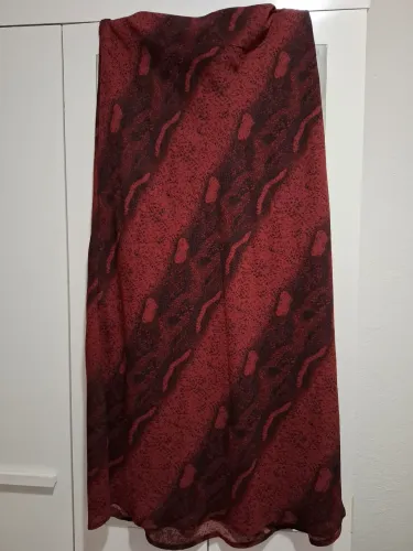 Saia midi shein vermelha, tam XL (GG)