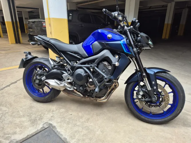 YAMAHA MT-09 ABS 2023/2024