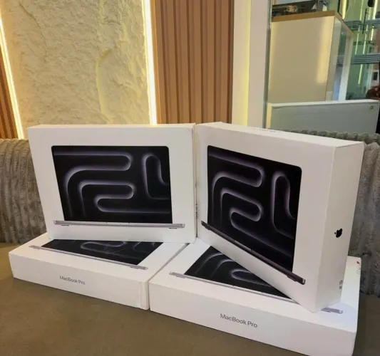Macbook Pro M5 14.2 24GB-1TB SSD