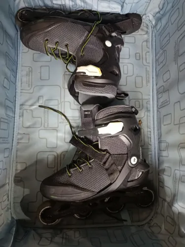 Patins oxelo n?44 Black gray