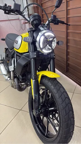 Vendo Ducati Scrambler baixa km