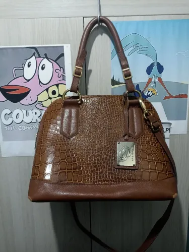 Bolsa Cristofolli couro croco marrom com alça tiracolo e transversal