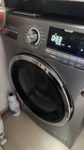 Máquina de lavar e secar