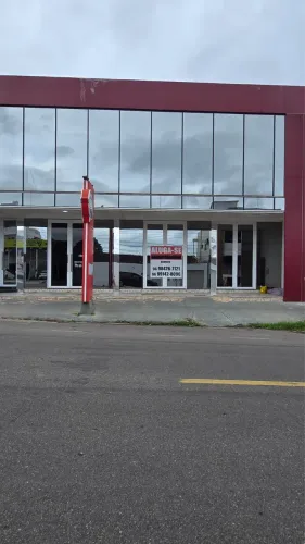 Alugo salas comerciais