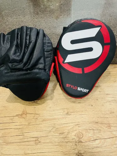 Manopla boxe ? Muay thai